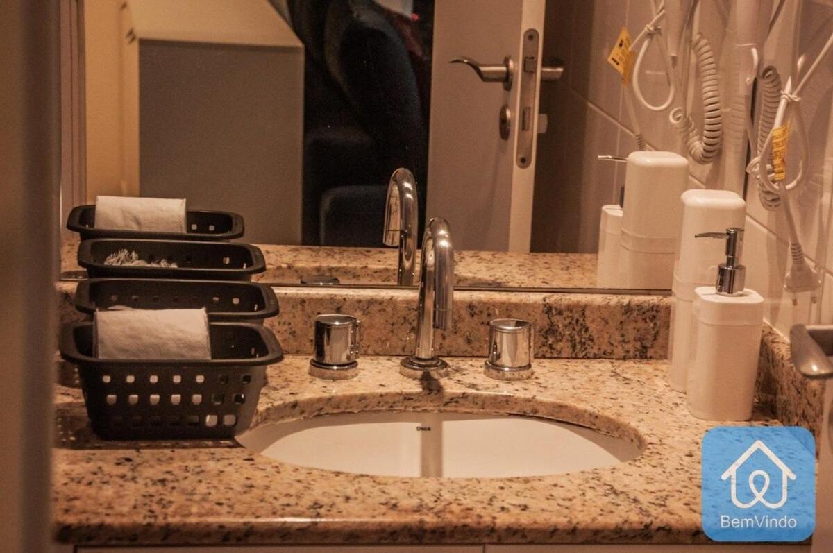Apartamento Completo Ao Lado Do Salvador Shopping ภายนอก รูปภาพ